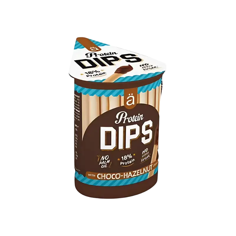 Pot de snacks Protein Dips saveur choco-noisette avec bâtonnets à tremper, mention 18% de protéines, sans huile de palme et sans sucres ajoutés sur un emballage marron, beige et bleu